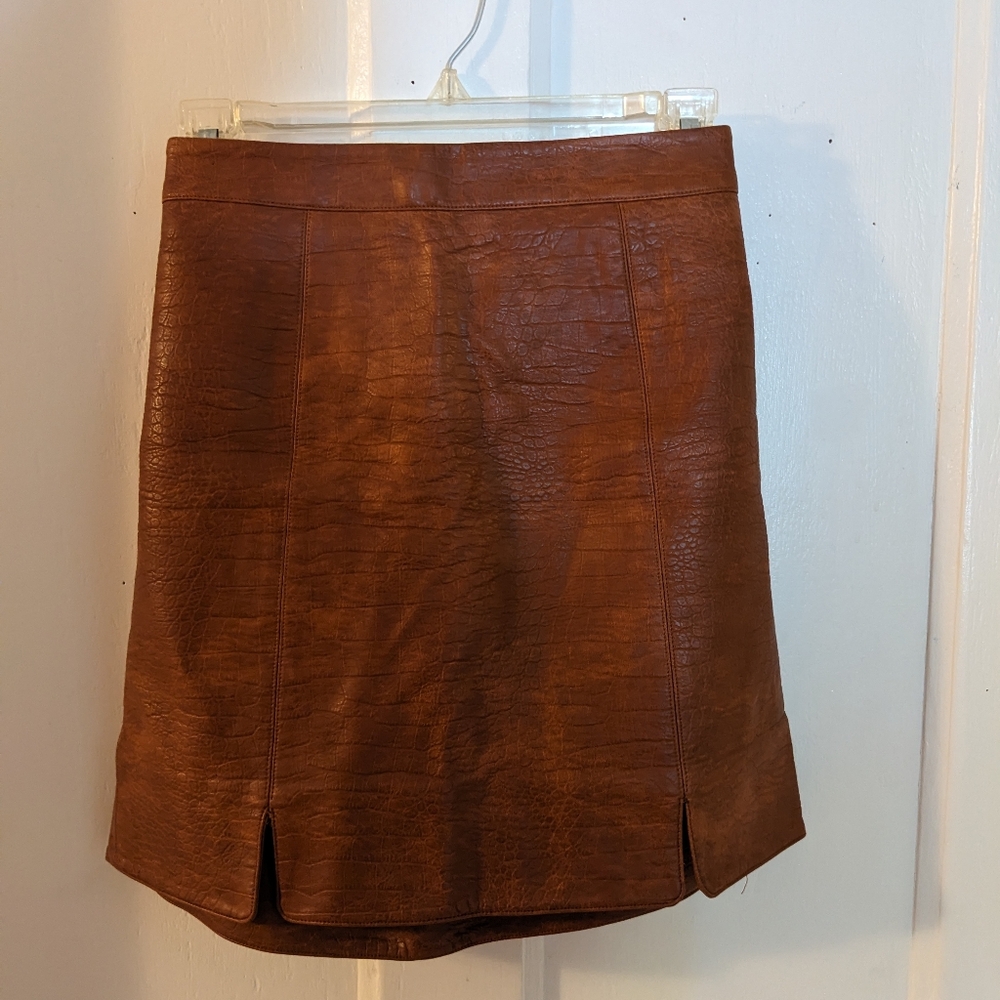 brown leather skirt